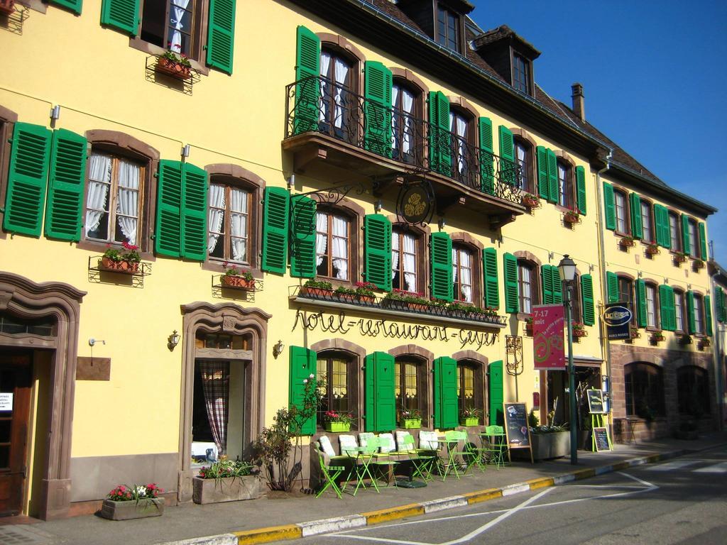 Hotel Restaurant Aux Trois Roses La Petite-Pierre Exterior foto